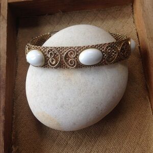 Vintage Gold Tone Bracelet
